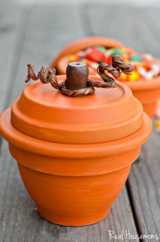 terracotta pot pumpkin jar