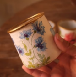 Floral tea light